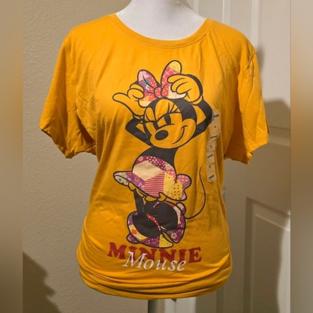 Disney Womens Minnie Mouse Short Sleeve Graphic T-Shirt. Size‎ XL